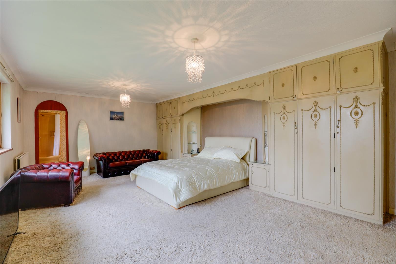 Hillandale, Pen-Y-Turnpike Road, Dinas Powys, Vale of Glamorgan, CF64 4HG
